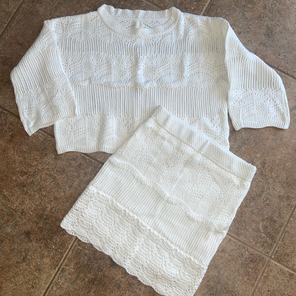 Crochet summer set, size Medium. From Vici, never worn!